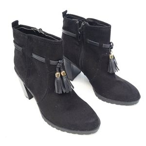 JACLYN SMITH Rubi black suede tassle booties ankle boots